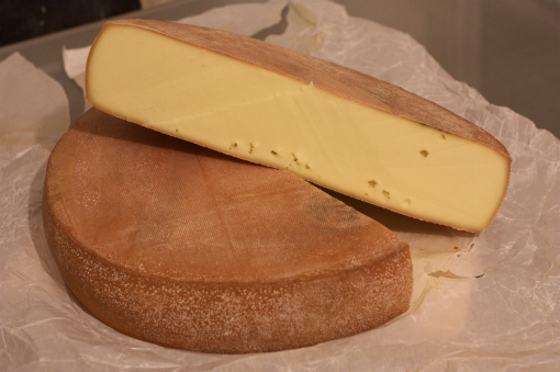 Image de RACLETTE DEMI-MEULE 3KG - KG BIO